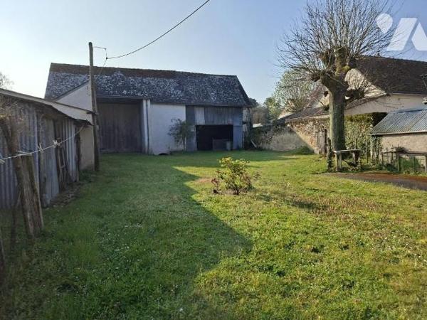 Ensemble ancien à restaurer