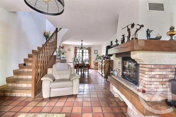 Maison à vendre  5 pièces - 110,56 m 2   TREMBLAY EN FRANCE  - 93