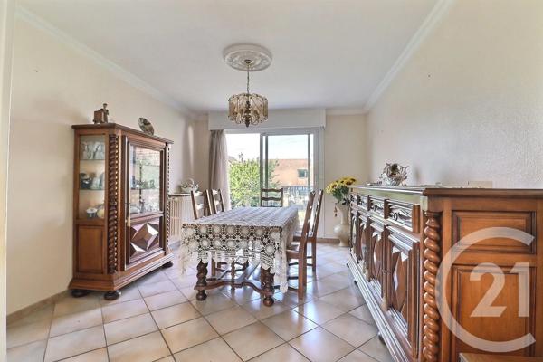 Maison à vendre  5 pièces - 110,56 m 2   TREMBLAY EN FRANCE  - 93