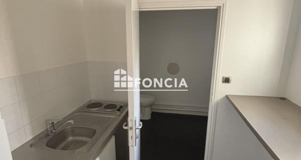 À vendre Local commercial 73 m² - Clermont-ferrand 63000