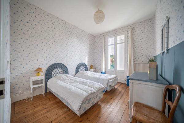 ROYAN LE PARC - MAISON VUE MER A RENOVER