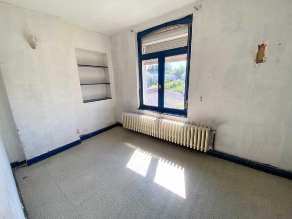 MAISON 6CH DANS UNE BONNE RUE