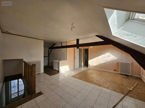 Achat - Immeuble Montargis 45200 556 m 2 845 m 2