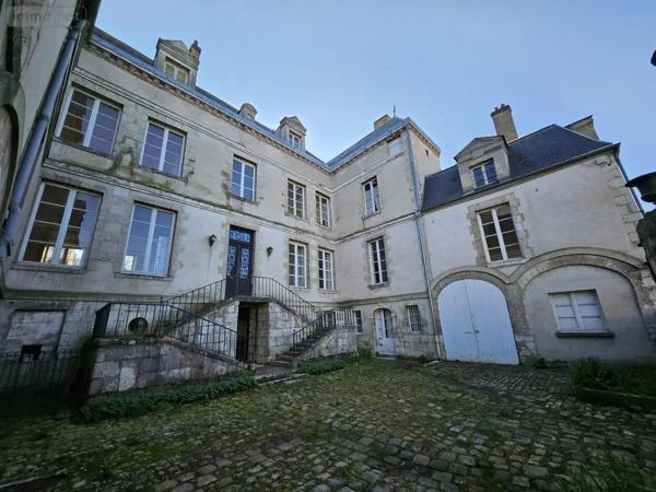 Achat - Immeuble Montargis 45200 556 m 2 845 m 2
