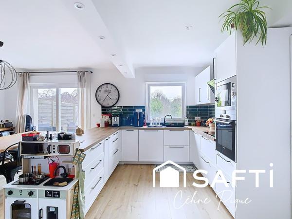 Maison 4 pièces, 3 chambres avec garage et jardin