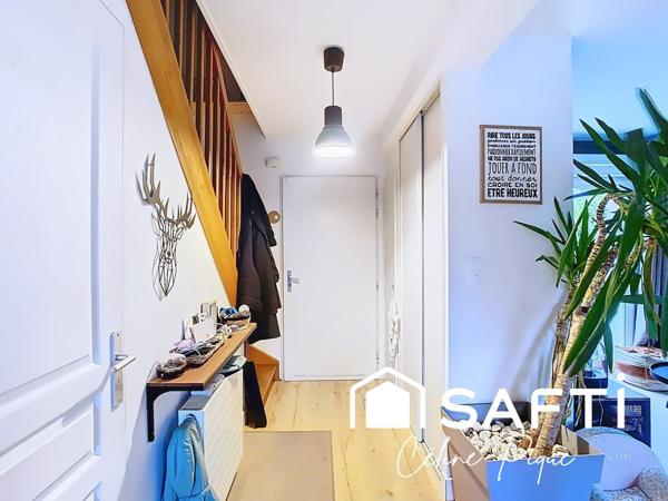 Maison 4 pièces, 3 chambres avec garage et jardin