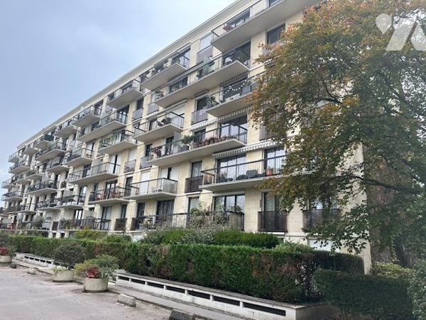 Appartement à Vendre à Deuil-la-Barre (95170) en Val-d'Oise, 4 pièces avec balcon, sans vis à vis.