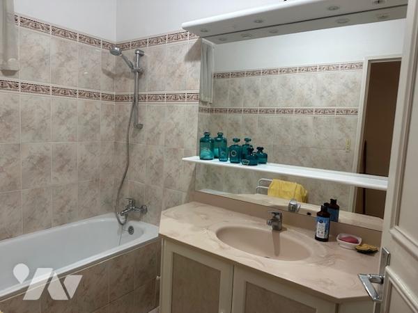 Appartement à Vendre à Deuil-la-Barre (95170) en Val-d'Oise, 4 pièces avec balcon, sans vis à vis.