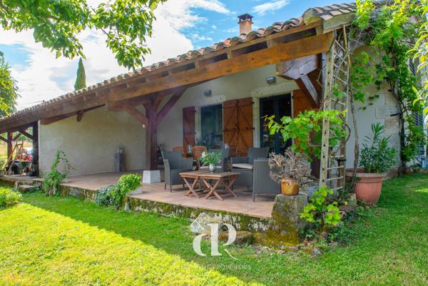 Lachapelle (82120) Ferme familiale classique et spacieuse