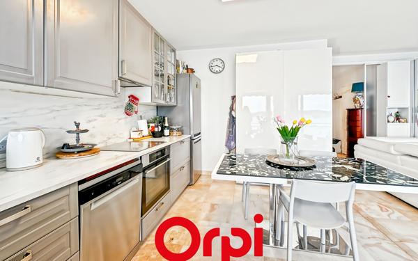 Appartement à vendre    3 pièces • 61,97 m2 Bandol