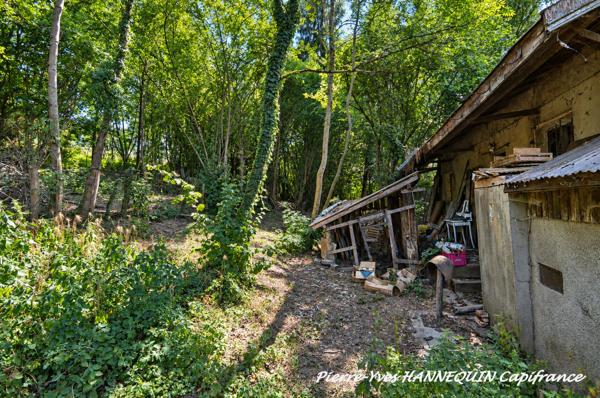 Ensemble de terrains 3392 m2 avec ruine cadastrée Notre Dame des Millières (73)