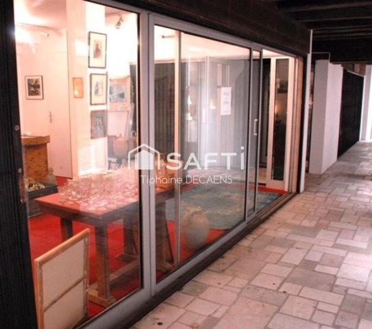 local commercial ideal Tatooeur, esthetique, onglerie ...