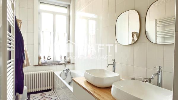 Maison bourgeoise familiale 5 chambres avec jardin