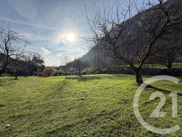 Terrain à vendre  780 m2 ROSSILLON - 01