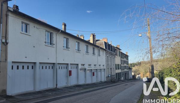 Maison à vendre 10 pièces 210 m² Saint-Léonard-de-Noblat