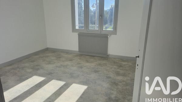 Maison à vendre 10 pièces 210 m² Saint-Léonard-de-Noblat