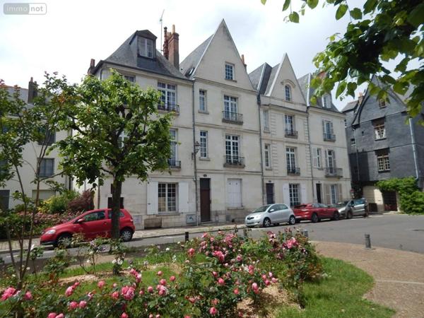 Appartement à vendre à Tours dans l'Indre-et-Loire (37000), ref : 021/AP0100   
TOURS Centre