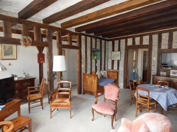 Appartement à vendre à Tours dans l'Indre-et-Loire (37000), ref : 021/AP0100   
TOURS Centre