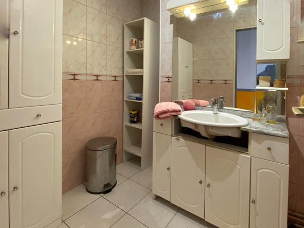 Bordeaux Camille Godard appartement 5 pièces à rénover