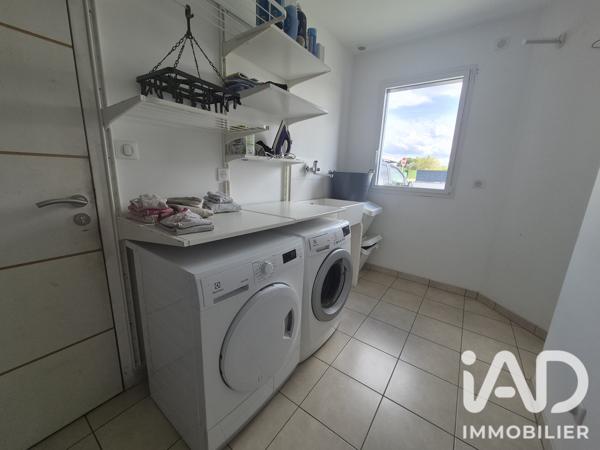 Maison à vendre 9 pièces 166,94 m² Sainte-Florence
