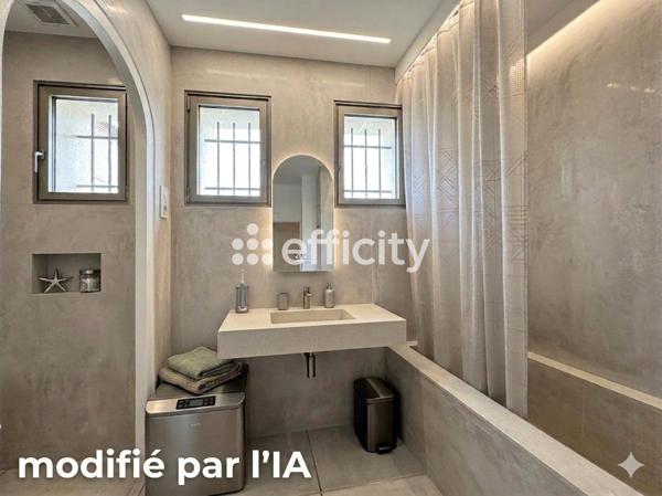 Maison
         5 pièces
        - 130 m² 180 000 € *