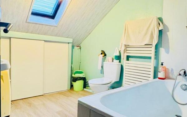 Maison à vendre    4 pièces •  Stains