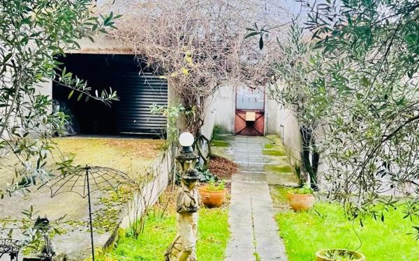 Maison à vendre    4 pièces •  Stains