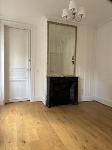 Immeuble à COMPIEGNE (60200)