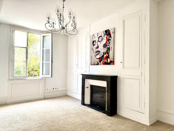 Immeuble à COMPIEGNE (60200)