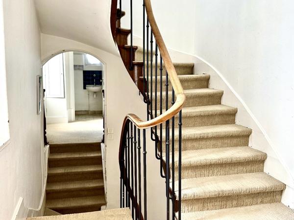 Immeuble à COMPIEGNE (60200)