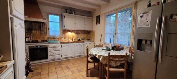 Maison à CHATEAUNEUF-D'ILLE-ET-VILAINE, 35430 - 7 pièces 162m²