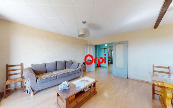 Appartement à vendre    4 pièces • 82 m2 Vaulx-en-Velin