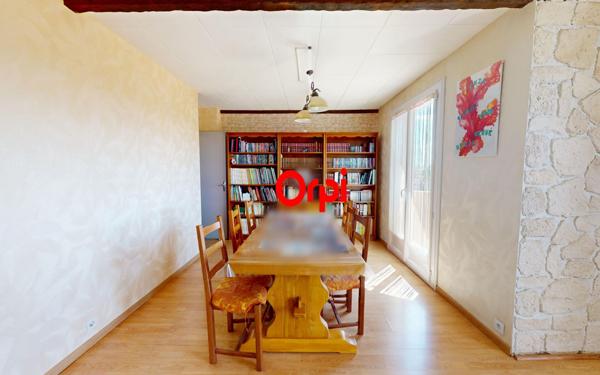 Appartement à vendre    4 pièces • 82 m2 Vaulx-en-Velin