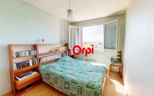 Appartement à vendre    4 pièces • 82 m2 Vaulx-en-Velin
