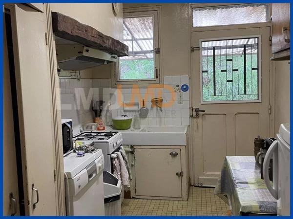 Figeac maison en pierre T4 sur sous sol complet avec terrain