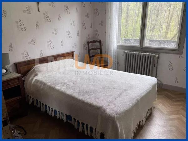 Figeac maison en pierre T4 sur sous sol complet avec terrain