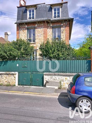 Maison à vendre 8 pièces 140 m² Saint-Leu-la-Forêt