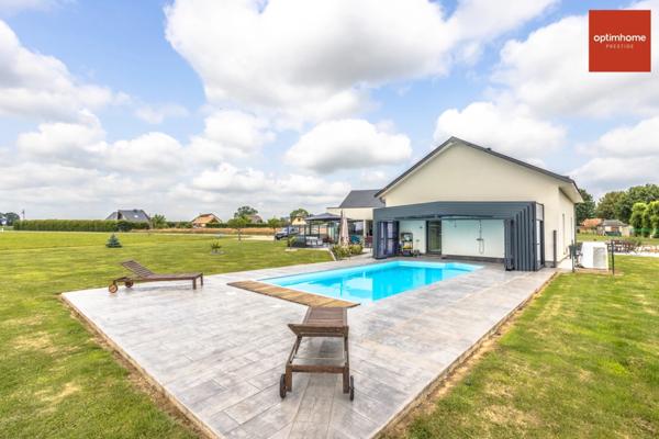 Sur près de 2 hectares, Magnifique Maison d'architecte de 180 m2 au cœur d’un joli village Normand