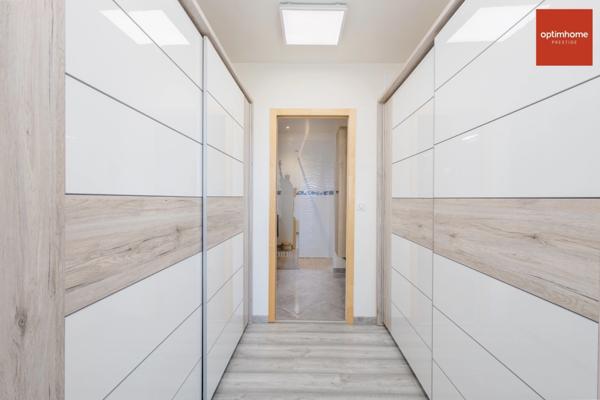 Sur près de 2 hectares, Magnifique Maison d'architecte de 180 m2 au cœur d’un joli village Normand