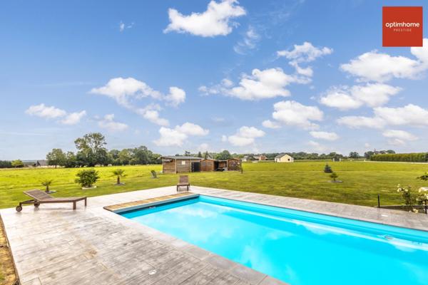 Sur près de 2 hectares, Magnifique Maison d'architecte de 180 m2 au cœur d’un joli village Normand