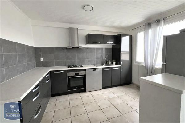 Appartement à vendre 4 pièces 111.87m² Saint-Genest-Lerpt (42530)