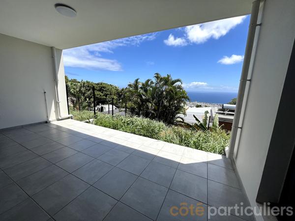 Location Appartement80 m² - 4 Pièces - SAINT DENIS (97400)