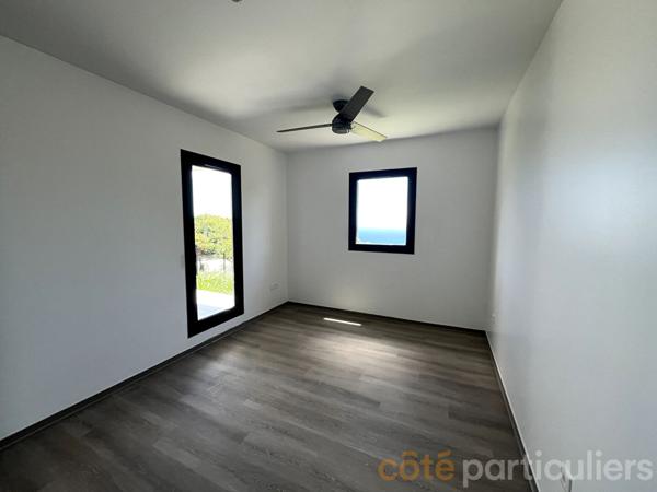 Location Appartement80 m² - 4 Pièces - SAINT DENIS (97400)