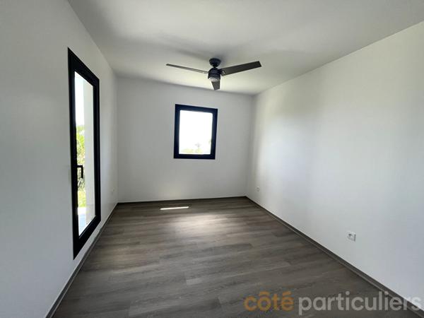 Location Appartement80 m² - 4 Pièces - SAINT DENIS (97400)