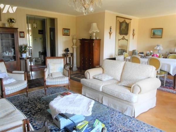 Appartement de 113 m² en hyper centre de RAMBOUILLET