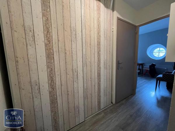 Appartement à louer 3 pièces 47.66m² Poitiers (86000)