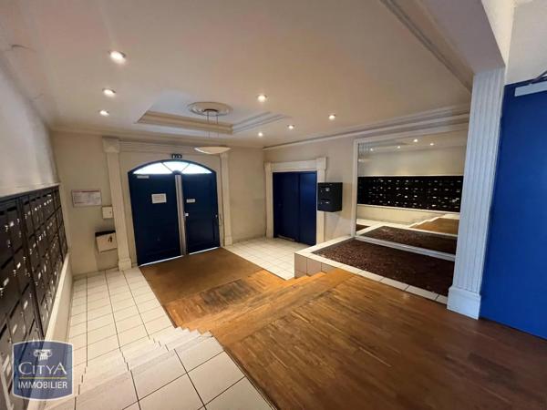 Appartement à louer 3 pièces 47.66m² Poitiers (86000)