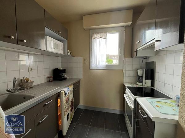 Appartement à louer 3 pièces 47.66m² Poitiers (86000)