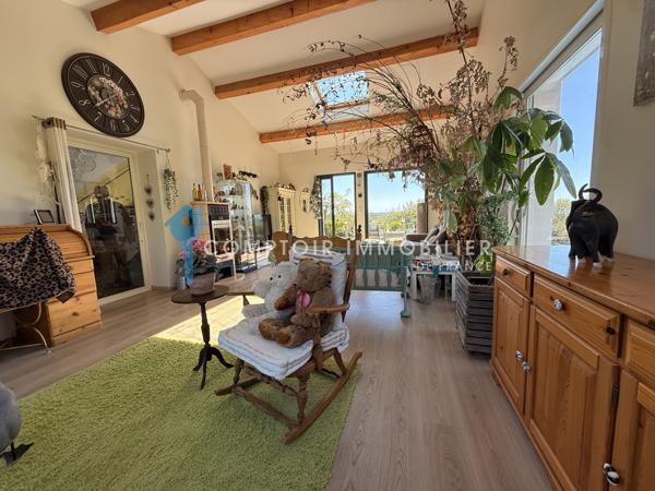 Villa 6 pièce(s) 4 chambre(s) 159 m²