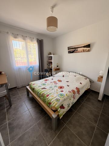 Villa 6 pièce(s) 4 chambre(s) 159 m²